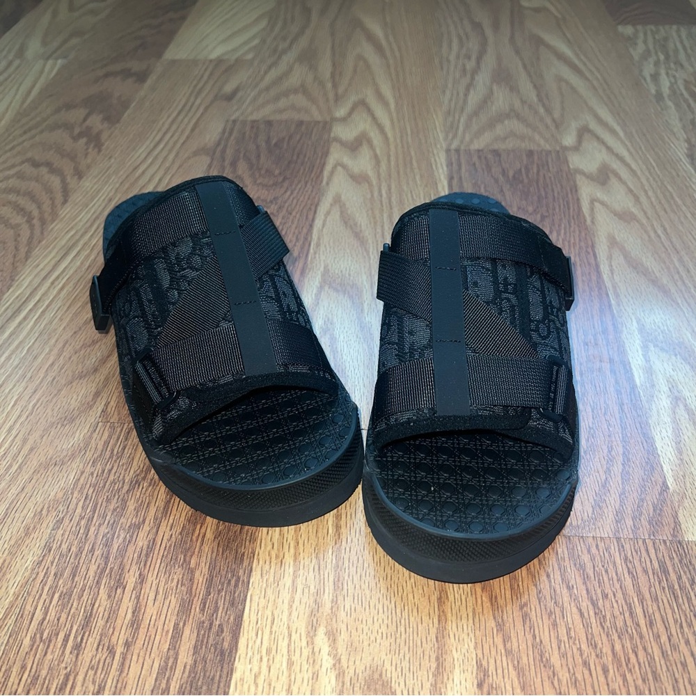 Dior Slides Alpha Black Size 10.5 (44) Men’s 2020 Drop Streetwear